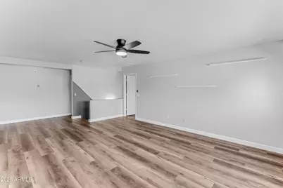 10610 W Country Club Trail, Peoria, AZ 85383 - Photo 22