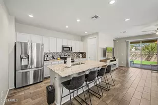 18406 W Sunbelt Dr, Surprise, AZ 85374 - Photo 10