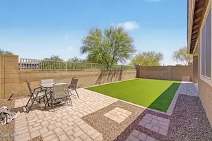 18406 W Sunbelt Dr, Surprise, AZ 85374 - Photo 32