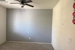 7217 W Golden Ln, Peoria, AZ 85345 - Photo 6