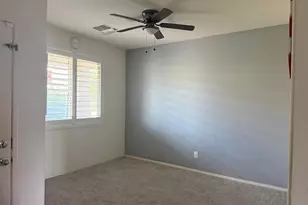 7217 W Golden Ln, Peoria, AZ 85345 - Photo 8