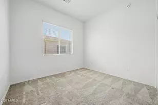 42424 N Gavilan Peak Pkwy, Anthem, AZ 85086 - Photo 20