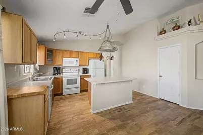 23948 W Hidalgo Avenue, Buckeye, AZ 85326 - Photo 14
