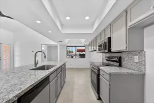 633 W Southern Ave, Tempe, AZ 85282 - Photo 10