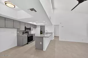 633 W Southern Ave, Tempe, AZ 85282 - Photo 30