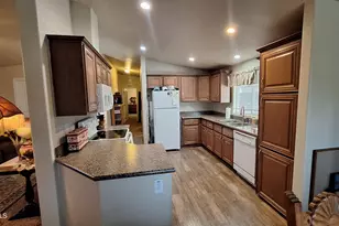 6960 W Peoria Ave, Peoria, AZ 85345 - Photo 6