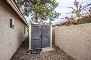 151 W Jasper Dr, Gilbert, AZ 85233 - Photo 32