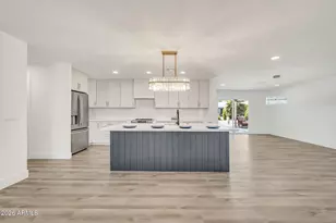 18022 N 134th Ave, Sun City West, AZ 85375 - Photo 12