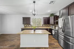 12394 N 69th Ave, Peoria, AZ 85381 - Photo 24