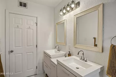 4001 N 33rd Street, Phoenix, AZ 85018 - Photo 20