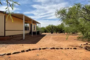 7011 S Pintek Ln, Hereford, AZ 85615 - Photo 4