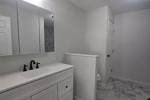 2701 E Utopia Rd, Phoenix, AZ 85050 - Photo 32