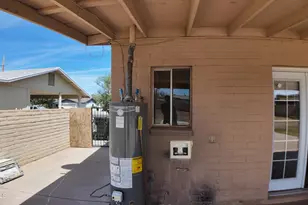 2327 E Victory Dr, Tempe, AZ 85288 - Photo 36
