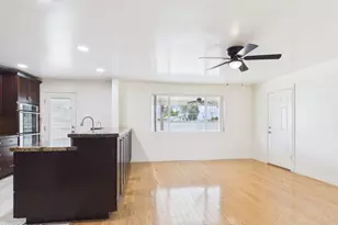 3122 E Shangri La Rd, Phoenix, AZ 85028 - Photo 8