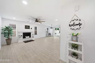 7939 W Shaw Butte Dr, Peoria, AZ 85345 - Photo 8