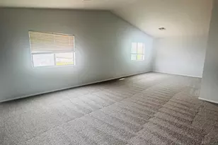 3143 W Jessica Ln, Phoenix, AZ 85041 - Photo 8