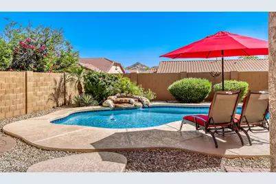 1513 W Bramble Berry Lane, Phoenix, AZ 85085 - Photo 4