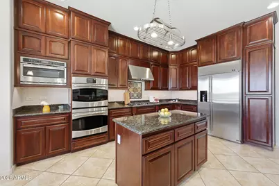 1513 W Bramble Berry Lane, Phoenix, AZ 85085 - Photo 12