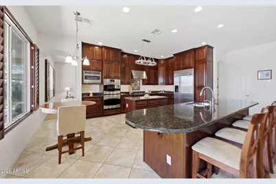 1513 W Bramble Berry Lane, Phoenix, AZ 85085 - Photo 12