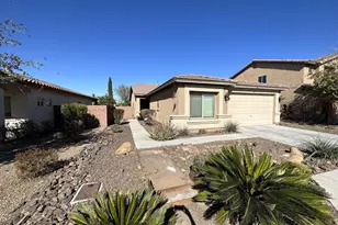 946 W Basswood Ave, San Tan Valley, AZ 85140 - Photo 2