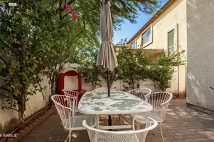 10225 W Camelback Rd, Phoenix, AZ 85037 - Photo 18