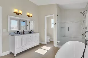 7121 W Windrose Dr, Peoria, AZ 85381 - Photo 44