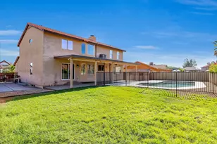 7121 W Windrose Dr, Peoria, AZ 85381 - Photo 4
