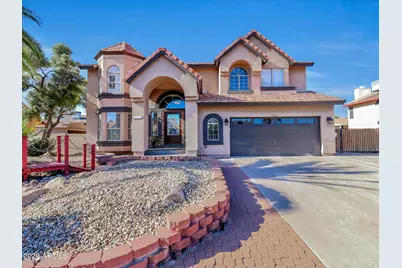 7121 W Windrose Drive, Peoria, AZ 85381 - Photo 1