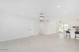 15401 N Cameo Dr, Sun City, AZ 85351 - Photo 8