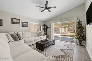1803 E Palm Beach Dr, Chandler, AZ 85249 - Photo 10