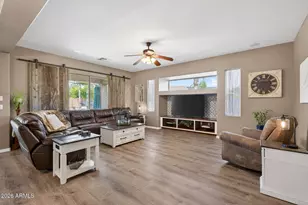 14332 N 174th Ln, Surprise, AZ 85388 - Photo 10