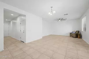 17561 W Villa Hermosa Ln, Surprise, AZ 85387 - Photo 6