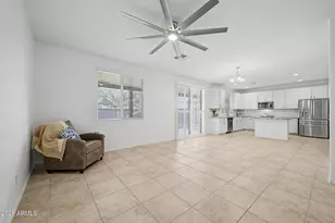 17561 W Villa Hermosa Ln, Surprise, AZ 85387 - Photo 4