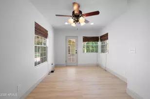 1268 E Edgemont Ave, Phoenix, AZ 85006 - Photo 22