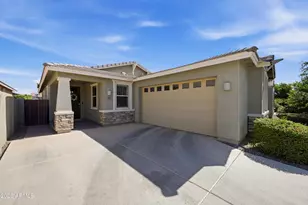 296 W Organ Pipe Dr, San Tan Valley, AZ 85140 - Photo 2