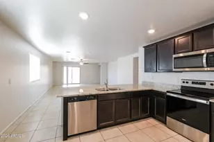8952 S 253rd Ave, Buckeye, AZ 85326 - Photo 10