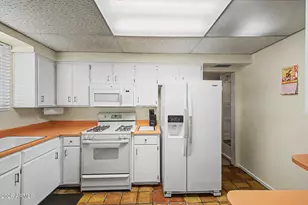 4161 N Westview Dr, Phoenix, AZ 85015 - Photo 10