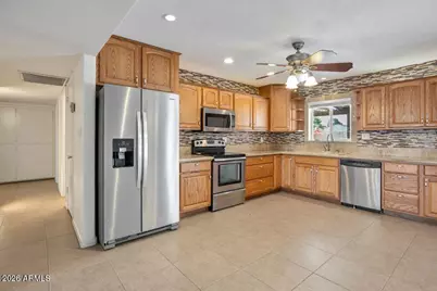 3014 W Angela Drive, Phoenix, AZ 85053 - Photo 8