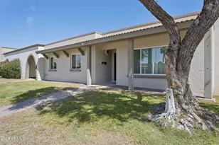 8208 E Keim Dr, Scottsdale, AZ 85250 - Photo 2