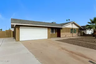 13802 N 36th Ave, Phoenix, AZ 85053 - Photo 2