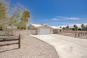 4029 Silver Clipper Pl, Lake Havasu City, AZ 86406 - Photo 2