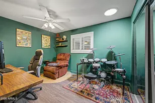 332 N Dobson Rd, Mesa, AZ 85201 - Photo 14