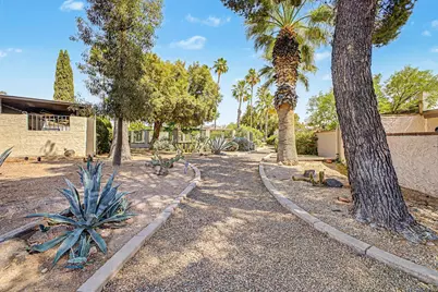 37210 N Tranquil Trail #13, Carefree, AZ 85377 - Photo 32