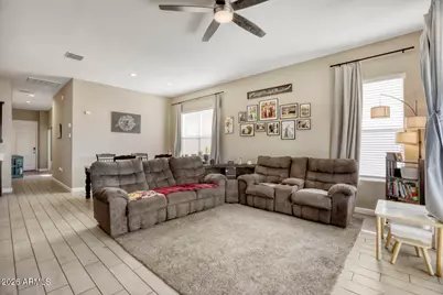 40830 W Sunland Drive, Maricopa, AZ 85138 - Photo 10