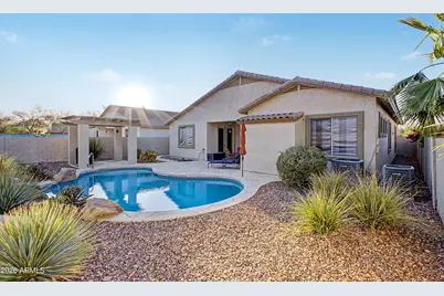 18575 W Capistrano Avenue, Goodyear, AZ 85338 - Photo 6