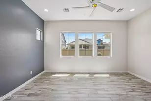 2117 E Flamingo Way, Gilbert, AZ 85297 - Photo 16