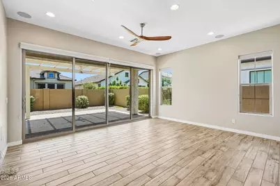 2117 E Flamingo Way, Gilbert, AZ 85297 - Photo 12