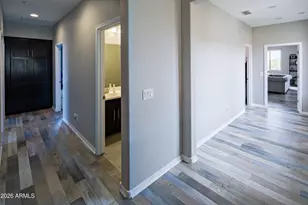 1042 E Ladbroke Way E, Gilbert, AZ 85297 - Photo 36