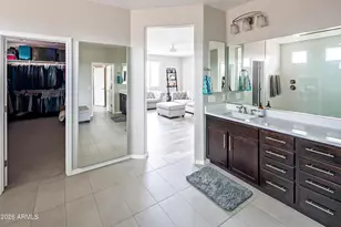 1042 E Ladbroke Way E, Gilbert, AZ 85297 - Photo 52