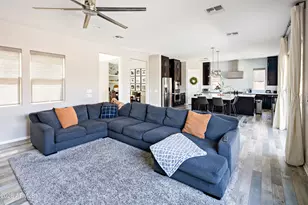 1042 E Ladbroke Way E, Gilbert, AZ 85297 - Photo 24